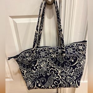Vera Bradley overnight bag